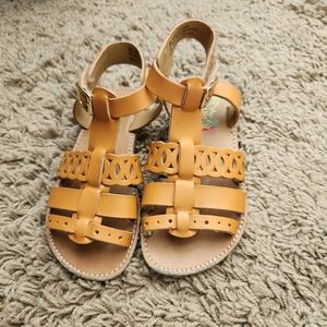 Girls sandals size 9c